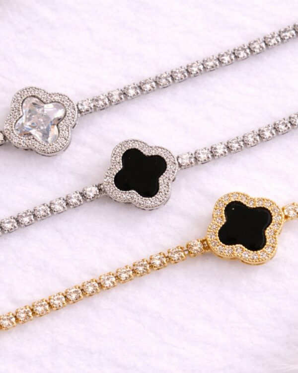 Amulet