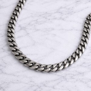 Titan Chain