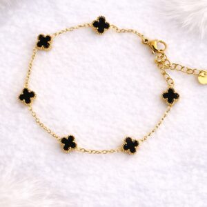 Noir Clover
